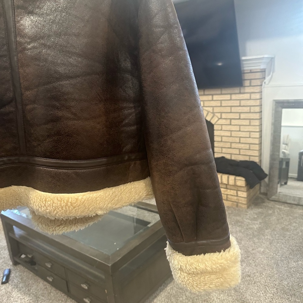 Zara Brown Leather Jacket with Cream Accents - Picture 4 of 7